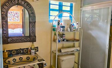 VENTA DE CABAÑA CON HERMOSOS JARDINES MINERAL DEL CHICO, CARBONERAS