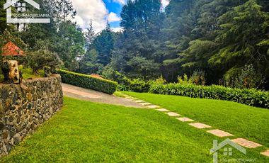 VENTA DE CABAÑA CON HERMOSOS JARDINES MINERAL DEL CHICO, CARBONERAS
