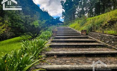 VENTA DE CABAÑA CON HERMOSOS JARDINES MINERAL DEL CHICO, CARBONERAS