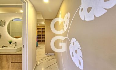 Departamento en Venta en Cancún en Barcelona Condos Amueblado en Av. Nader
