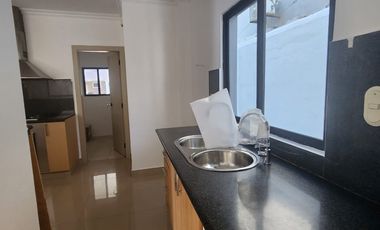 Samborondon, Renta de Linda Casa 3 dormitorios sin muebles