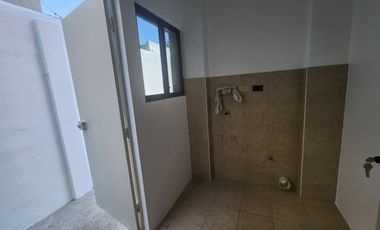 Samborondon, Renta de Linda Casa 3 dormitorios sin muebles