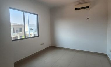 Samborondon, Renta de Linda Casa 3 dormitorios sin muebles