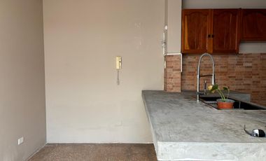 ALQUILO LINDA CASA REMODELADA EN CONDOMINIO CERCA AL JOCKEY