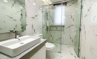 520sqm Townhouse 4-Bedroom 4BR Inner Unit with Elevator in Quezon City at New Manila, QC