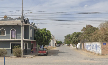 CASA EN EL SALTO POTRERO NUEVO CERCA DEL DEPORTIVO EL SALTO REMATE BANCARIO