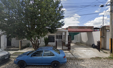 CASA EN EL SALTO POTRERO NUEVO CERCA DEL DEPORTIVO EL SALTO REMATE BANCARIO