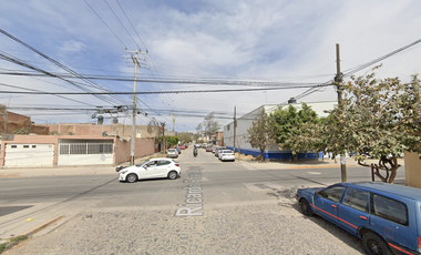 CASA EN EL SALTO POTRERO NUEVO CERCA DEL DEPORTIVO EL SALTO REMATE BANCARIO