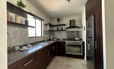 Casa en Venta de 2 Recamaras con Cisterna y Cocina de regalo al Sur de Pachuca.