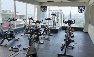 RENTA DEPARTAMENTO EN GRAND TOWER AMUEBLADO CON BALCON COL,GRANADA