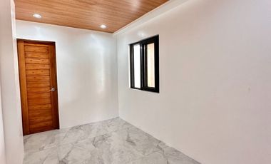 FOR SALE NEWLY BUILT MARVELOUS DESIGN 3 STOREY HOUSE IN BATANGAS