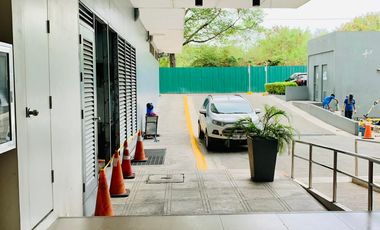 For Sale : Affordable Bank Foreclosed Unit in Amaia Steps Bicutan
