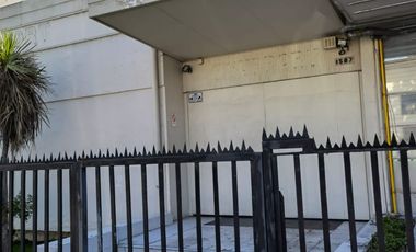 OFERTA!! arriendo de oficinas en plantas libres en Santiago, Santa Elena con Maule