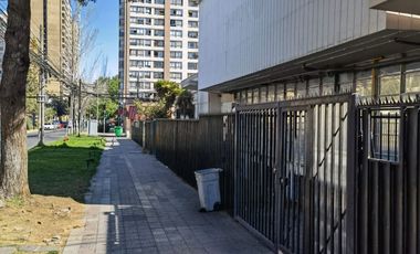 OFERTA!! arriendo de oficinas en plantas libres en Santiago, Santa Elena con Maule