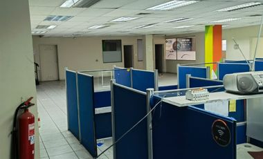OFERTA!! arriendo de oficinas en plantas libres en Santiago, Santa Elena con Maule