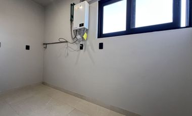 Casa con doble altura en Área Social y Rooftop en Lomas de Juriquilla