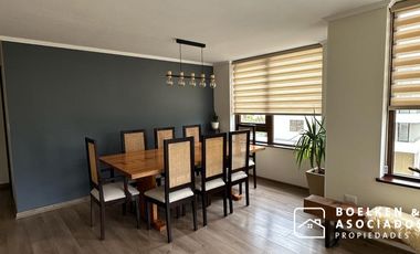 Departamento Amplio 148M2 Semi Nuevo con 2 Estacionamientos, Condominio Vista Golf, Temuco