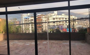 DEPARTAMENTO DUPLEX EN LA AV. ELOY ALFARO