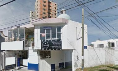 Renta Local en Calzada Zavaleta cerca de Recta Cholula