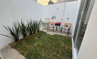 Casa en venta en Aguascalientes, zona norte, nueva. 3,500m2 de área común 