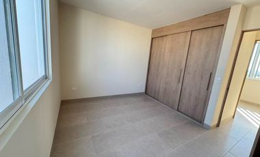 Casa en venta en Aguascalientes, zona norte. 3,500m2 de área común JOVEN