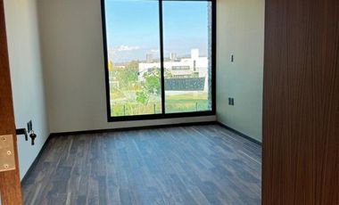 C164 Casa nueva en venta 4 recamaras Cañadas del Bosque Morelia