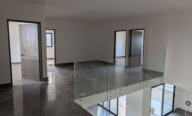 VENTA CASA FRENTE A PARQUE BOSQUES DE LAS MISIONES SECTOR ENCINO