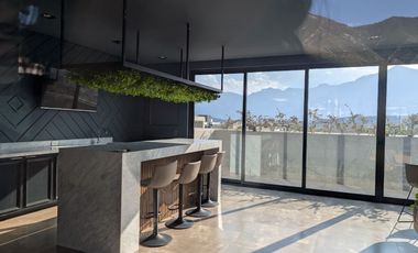 VENTA CASA FRENTE A PARQUE BOSQUES DE LAS MISIONES SECTOR ENCINO