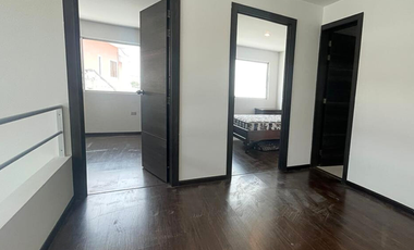 Venta de Bonita Casa en Ricaurte