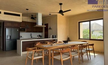 PH53 Pent House en Venta 4 recamaras frente a Playa Blanca