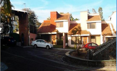 VENTA DE HERMOSA CASA