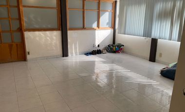 Vendo bodega en Santa Cruz del Monte