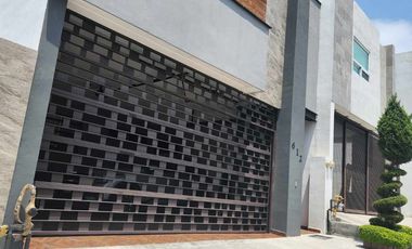 HERMOSA CASA EN VENTA EN CUMBRES ANTARES DOBLE TERRENO