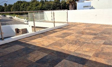 HERMOSA CASA EN VENTA EN CUMBRES ANTARES DOBLE TERRENO