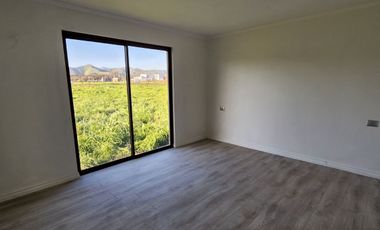 PARCELA CON 2 CASAS NUEVAS, ISLA DE MAIPO CAMINO CARAMPANGUE.