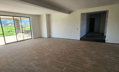 PARCELA CON 2 CASAS NUEVAS, ISLA DE MAIPO CAMINO CARAMPANGUE.