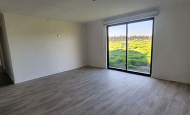 PARCELA CON 2 CASAS NUEVAS, ISLA DE MAIPO CAMINO CARAMPANGUE.