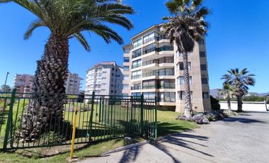 Arriendo Vacacional, Edificio Albatros, piso 4, Avenida del Mar, La Serena.