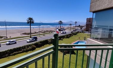 Arriendo Vacacional, Edificio Albatros, piso 4, Avenida del Mar, La Serena.