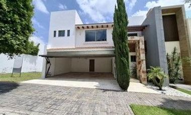 RESIDENCIA EN VENTA LOMAS DE ANGELOPOLIS 1, CLUSTER 999 PUEBLA