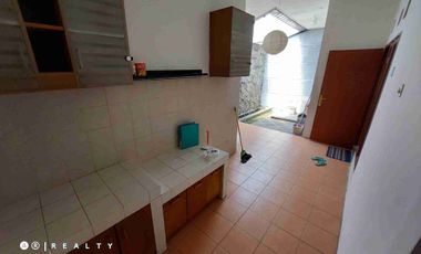 DIJUAL RUMAH STRATEGIS SIAP HUNI Di Antapani Dekat GRIYA Arcamanik Kota Bandung