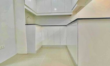 PILAR DAO ST. 8.9M TRIPLEX