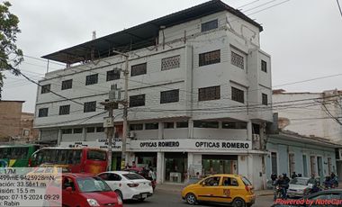 Venta de Edificio Comercial En El Centro De Piura Av. Sánchez Cerro-Sravinovich