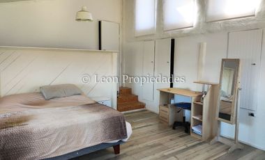 Leon Propiedades vende Parcela con 3 casas en sector Los Naranjos, Curacaví.