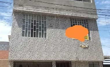 Se Vende Propiedad En Urb Santa Margarita De 3 Pisos Independientes Con Acabados De Primera Oportunidad Unica. ID: 1115465