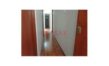Se Vende Propiedad En Urb Santa Margarita De 3 Pisos Independientes Con Acabados De Primera Oportunidad Unica. ID: 1115465