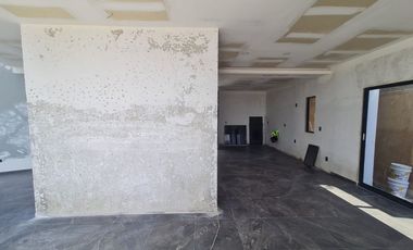 SE VENDE PRECIOSA CASA EN LOMAS DE CUERNAVACA