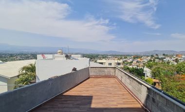 SE VENDE PRECIOSA CASA EN LOMAS DE CUERNAVACA