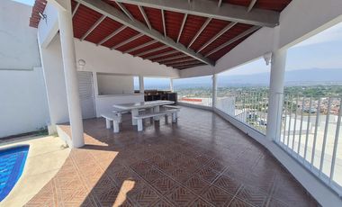 SE VENDE PRECIOSA CASA EN LOMAS DE CUERNAVACA