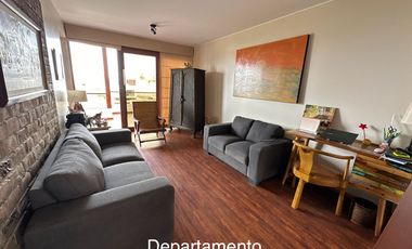 HERMOSA CASA, CON ESTRUCTURA DE LUJO ÁREA SOCIAL, PISCINA Y UN DEPARTAMENTO INDEPENDIENTE